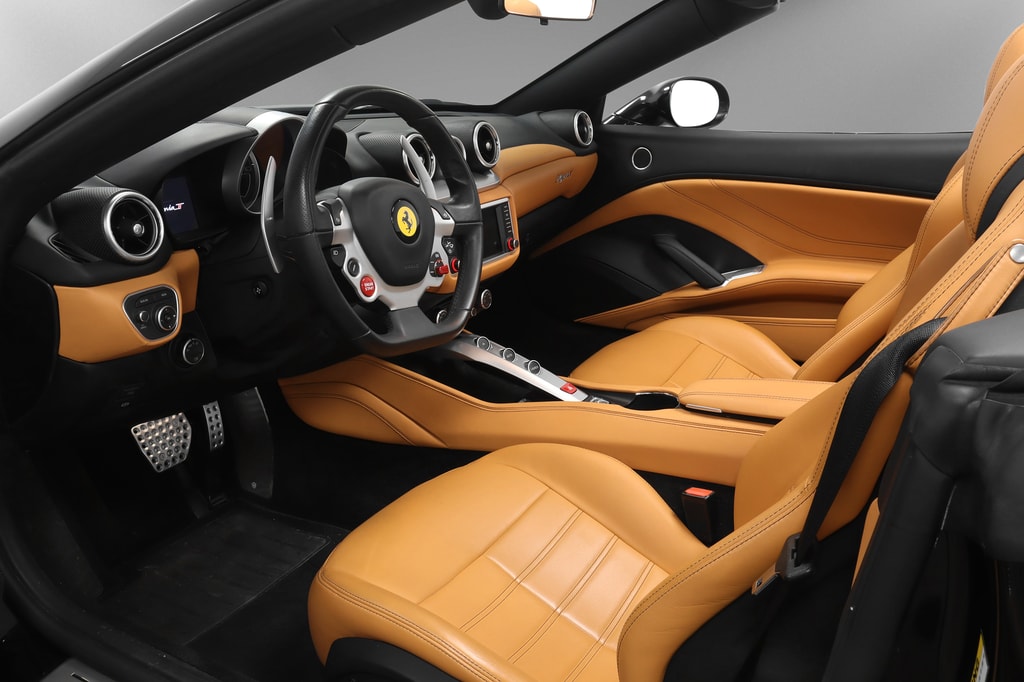 Ferrari California T photo 4
