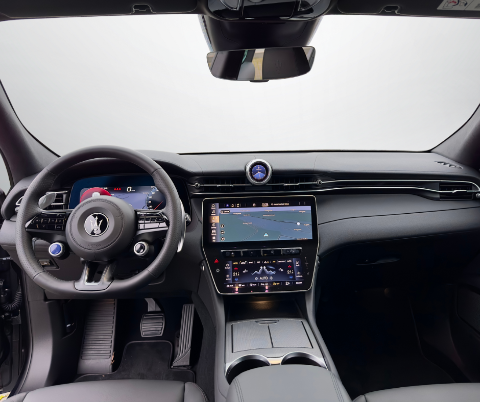 Maserati Grecale photo 2