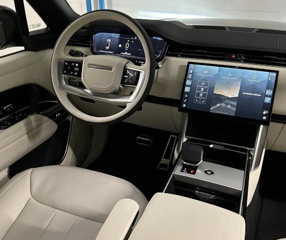 Range Rover LWB D350 photo 5